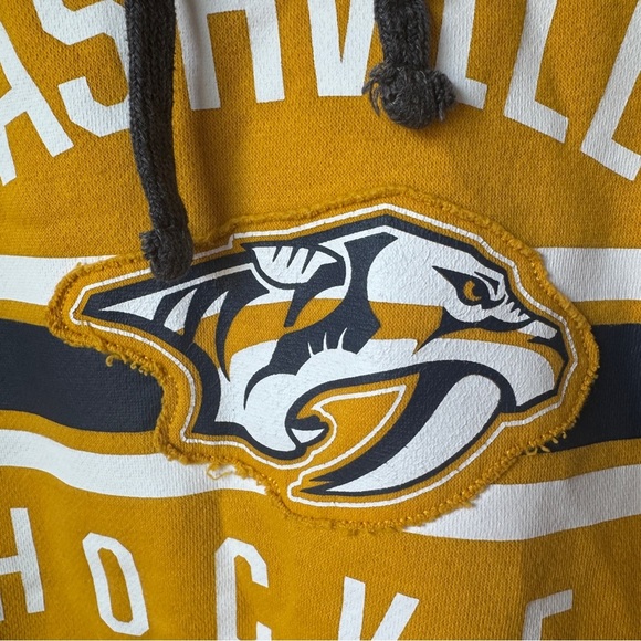 Nashville Predators Hockey Team Hoodie Sweatshirt Mens Small Unisex Licensed NHL - Picture 10 of 10